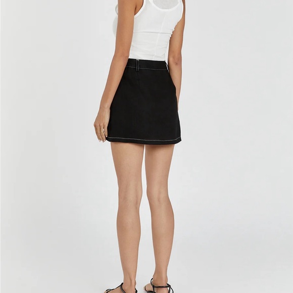 Dissh DIMITRA BLACK LINEN CARGO SKORT  sz 2 - Picture 3 of 9